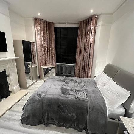 Urbanness Stays - Rooms With Stylish Comfort In The Heart Of Croydon Luaran gambar
